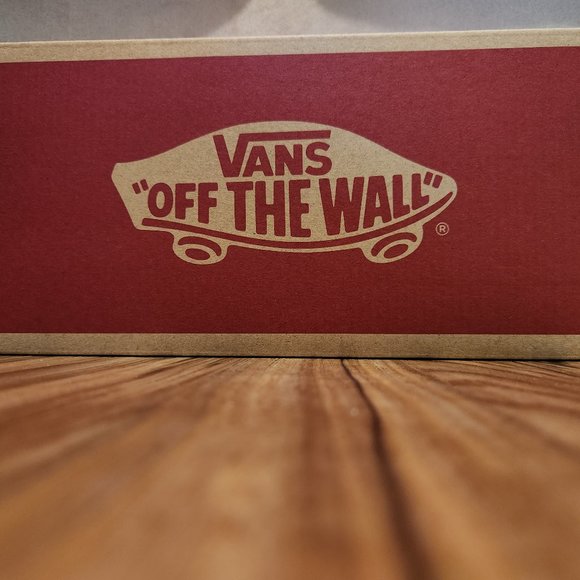 Vans Slip-on Shoe - Picture 1 of 7